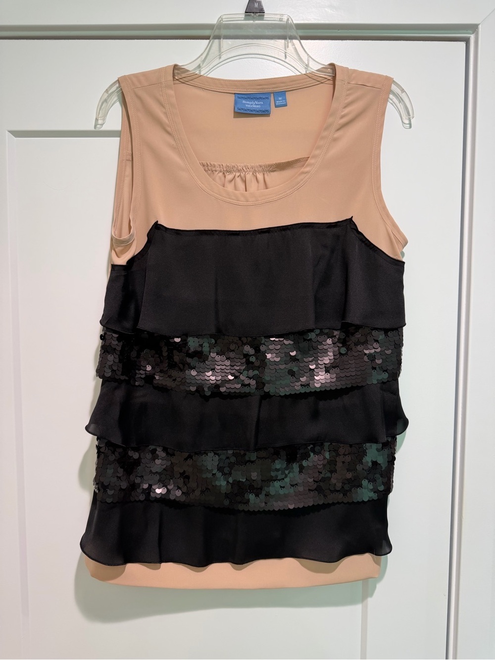Simply Vera Vera Wang Nude and Black Sequin Ruffle Tank Size Medium